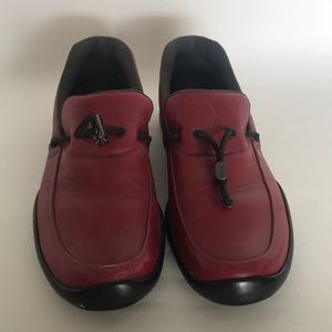 Prada mens sneaker shoes in a very good condition